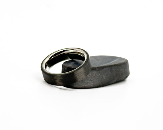 Size 7 Closeout Ring: "Kristoff" Titanium & Carbon